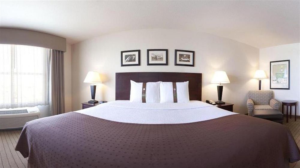 Holiday Inn Yuma By Ihg Εξωτερικό φωτογραφία